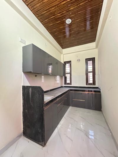 15*51  =85 gaj villa fully duplex 3 bhk